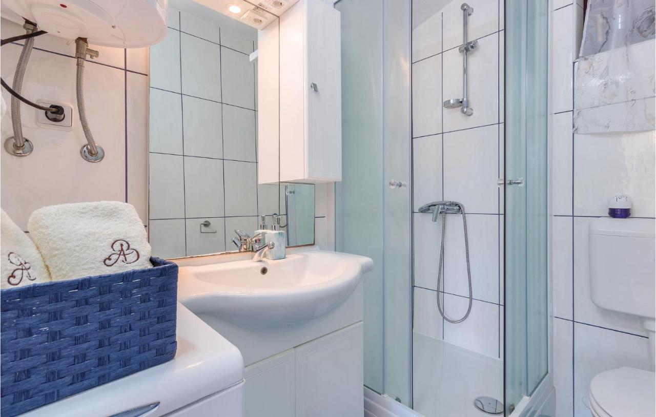 Amazing Apartment In Medulin With Wifi מראה חיצוני תמונה